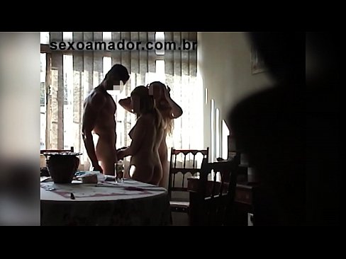 ❤️ جنسی دوست ایک دیو آدمی اور اس کے ساتھ ایک تھریسم کو مدعو کرتے ہیں۔ ️❌ ہم پر ☑
